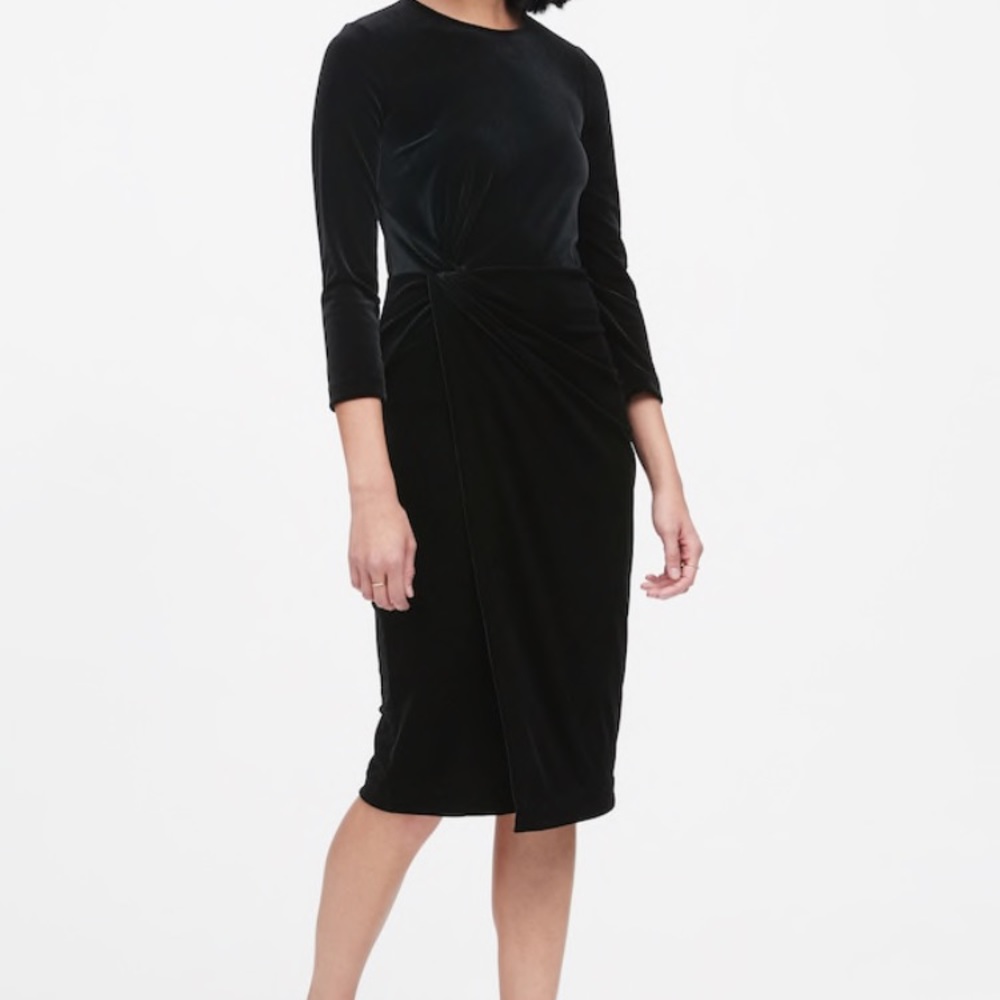 Banana Republic velvet style dress